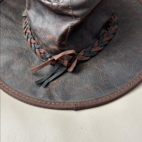 Barmah Crackle Kangaroo Leather Squashy hat. main image 6